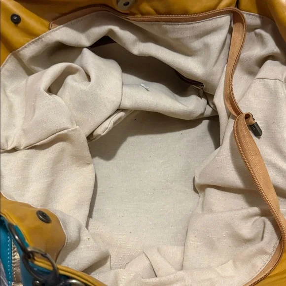 Faux D&G Multicolor Striped Tote Bag - Picture 3 of 4